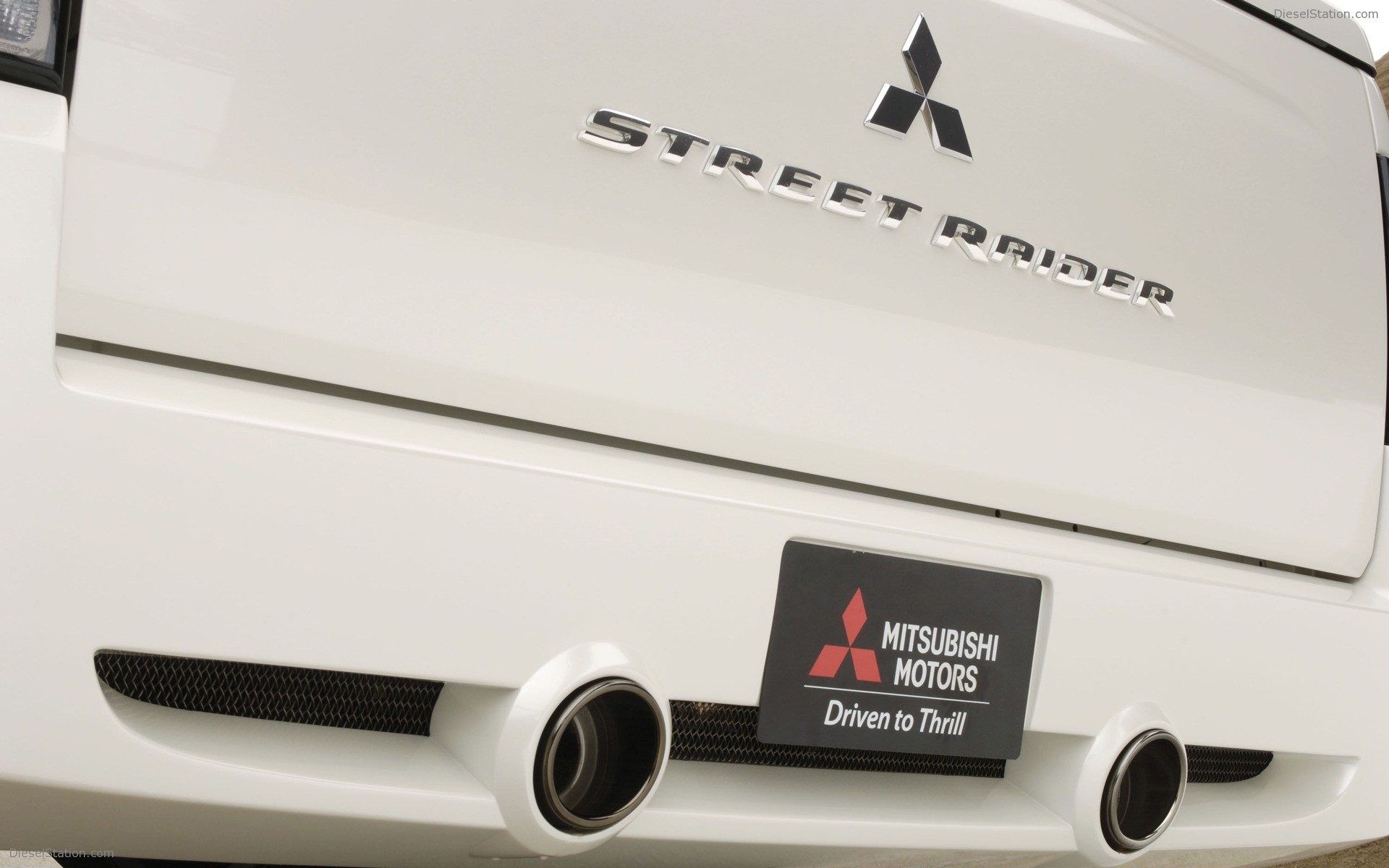 Mitsubishi Street Raider Concept